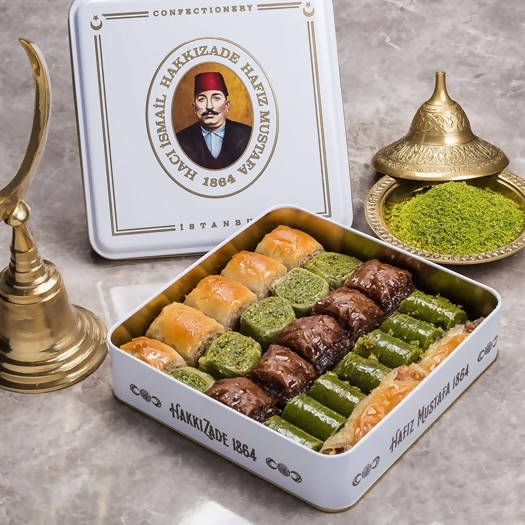 Special Pistachio and Walnut Mix Baklava 1.1kg - Hafiz Mustafa 1864